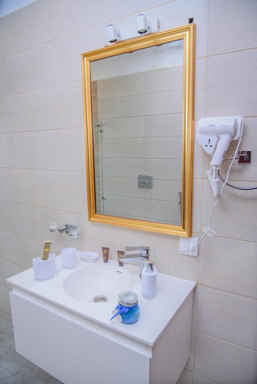 Orchards Cottage Hotel Карачи Экстерьер фото