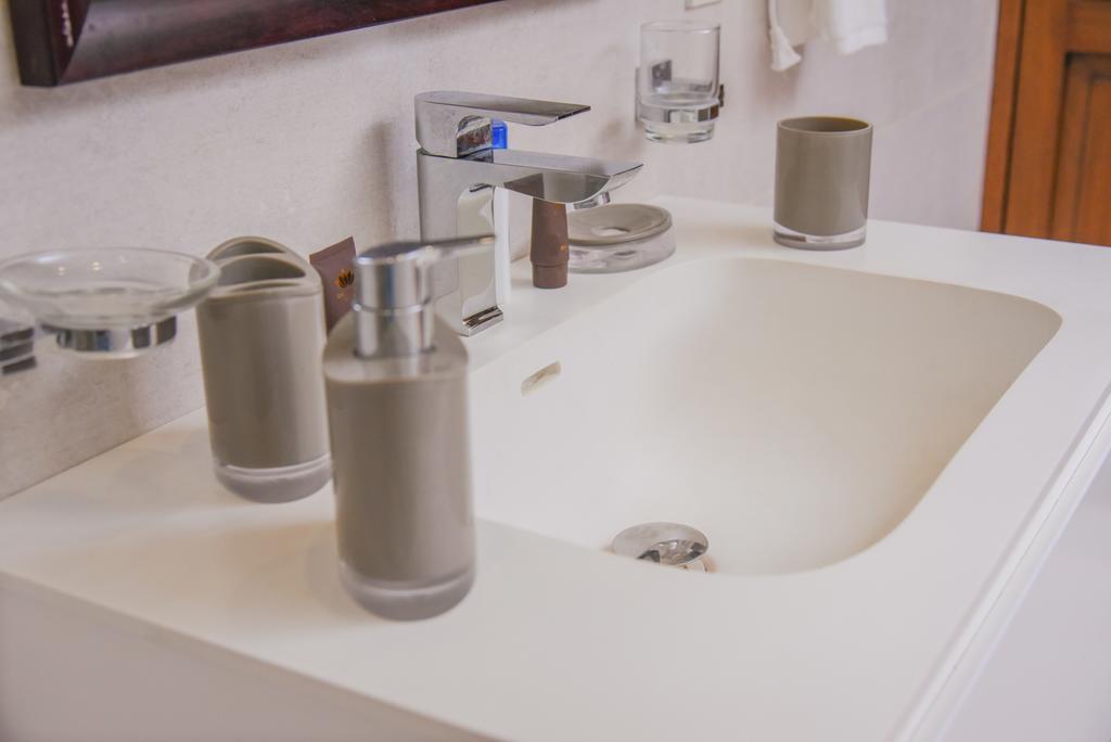 Orchards Cottage Hotel Карачи Экстерьер фото
