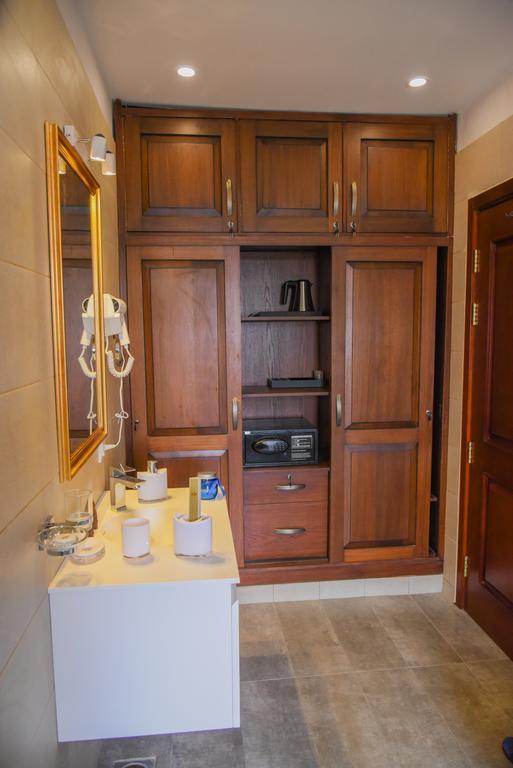 Orchards Cottage Hotel Карачи Экстерьер фото