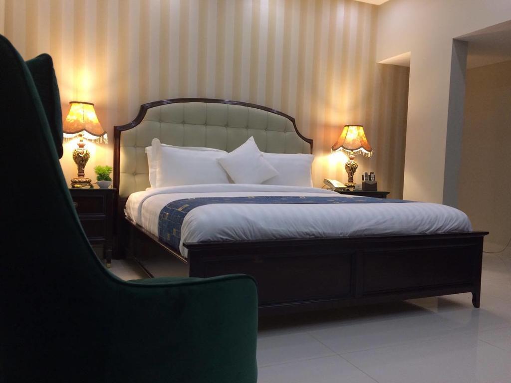 Orchards Cottage Hotel Карачи Экстерьер фото